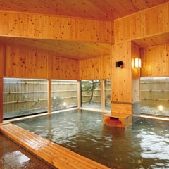 写真：真玉温泉山翆荘（レンタサイクル完備）